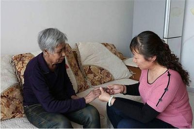 家庭保姆